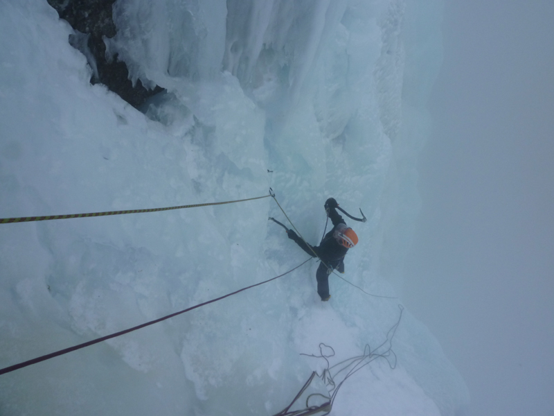 Albigna: Il Candelone, variante della grotta Albigna: Il Candelone, variante della grotta