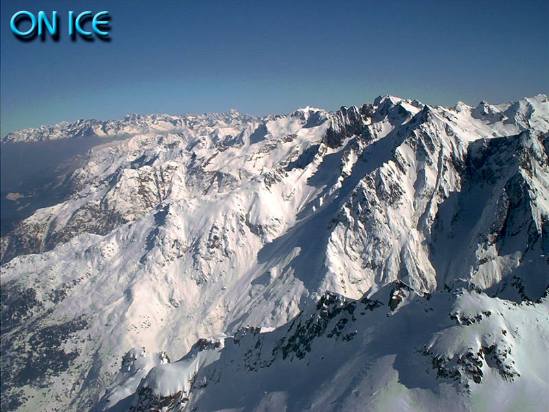 Rodes: panorama verso le cime del Druet