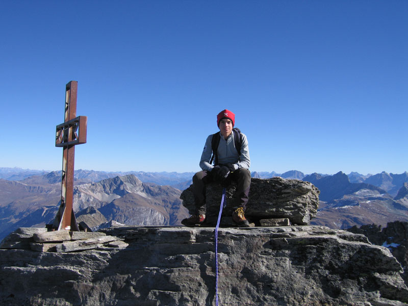 In cima al pizzo Emet