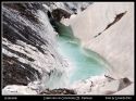 Torrente superficiale sul ghiacciaio Baltoro